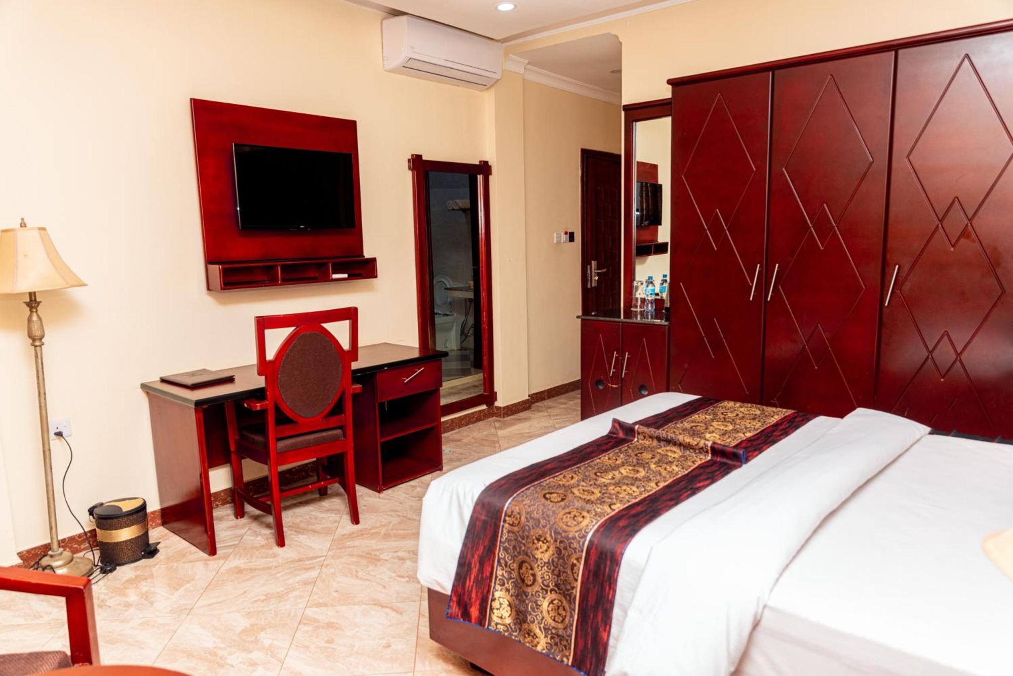 Nyumbani Hotel And Resorts 坦噶 外观 照片